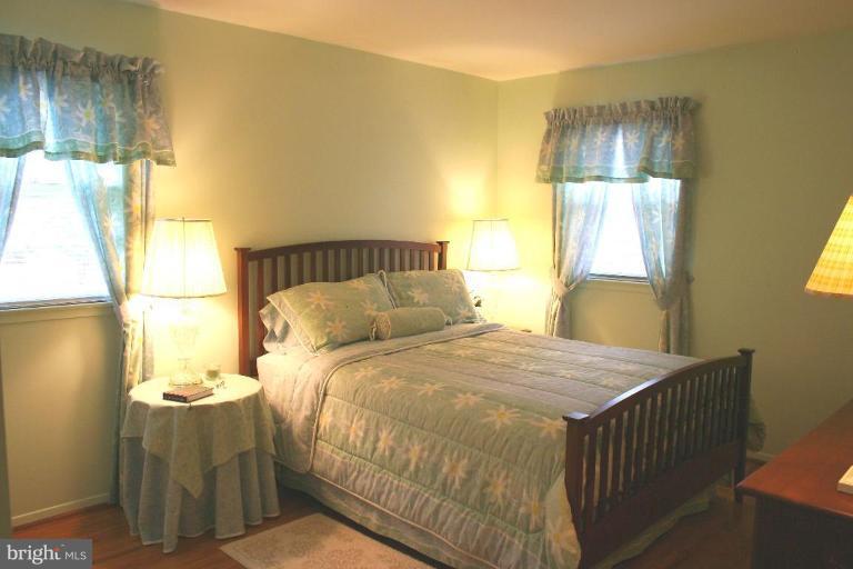 8409 Greeley Boulevard Springfield, VA 22152 - Photo 11 of 28 Bedroom #2