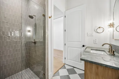 $1,075,000 | 419 Cameron Avenue, Dallas, TX 75223