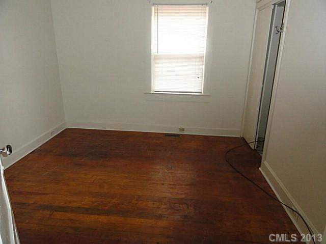 4050 Rutgers Avenue Charlotte, NC 28206 - Photo 3 of 5