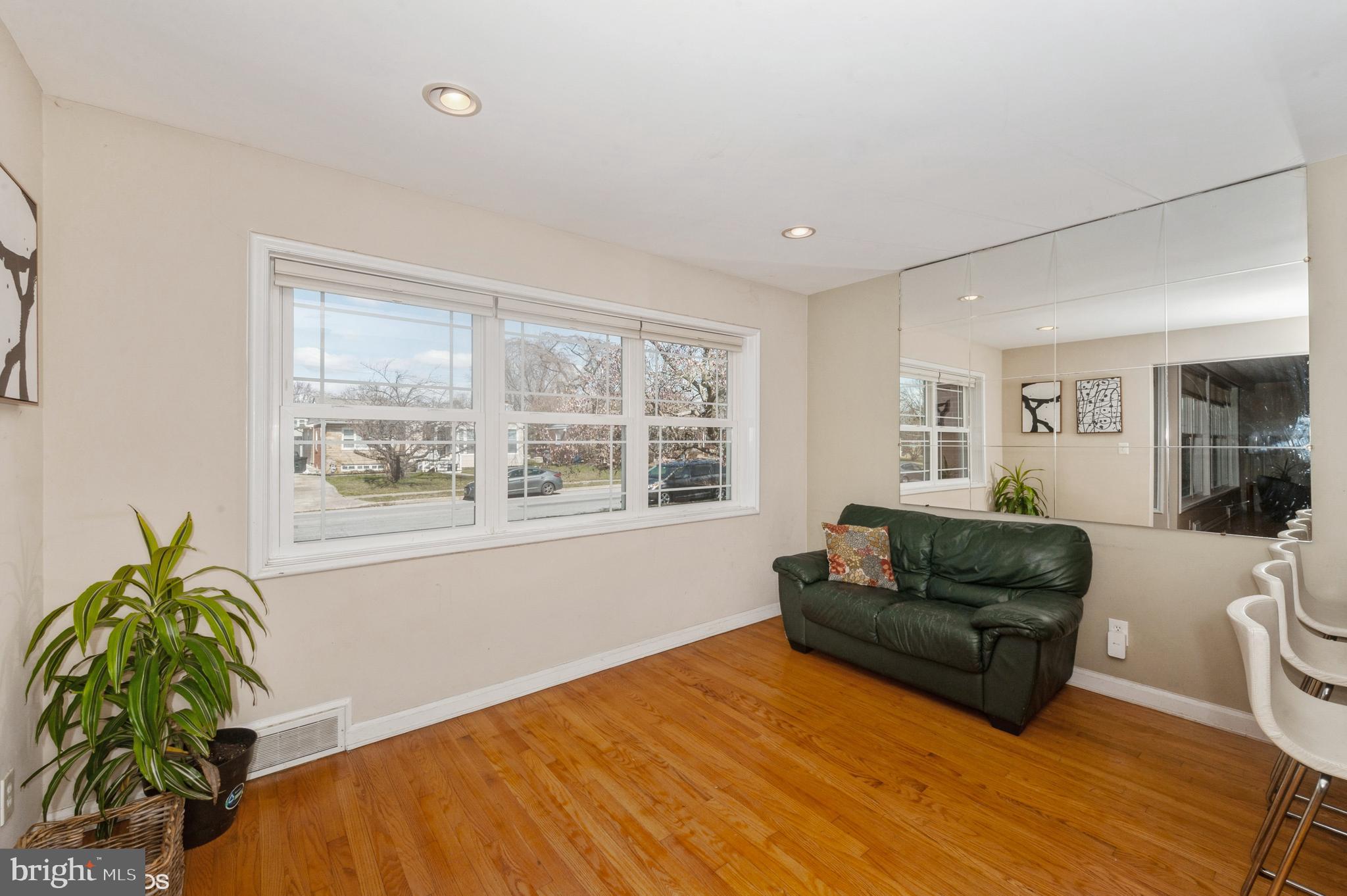 3109 Marnat Road Pikesville, MD 21208 - Photo 9 of 36 Gallery Image 9
