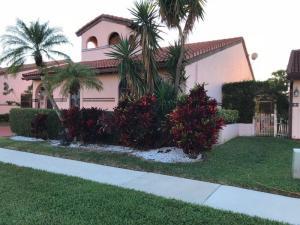 22852 Marbella Circle Boca Raton, FL 33433 - Photo 2 of 25 EXTERIOR