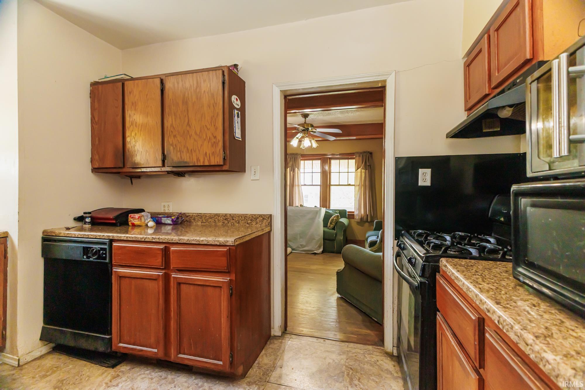 3301 Webster Street Fort Wayne, IN 46807 - Photo 14 of 25