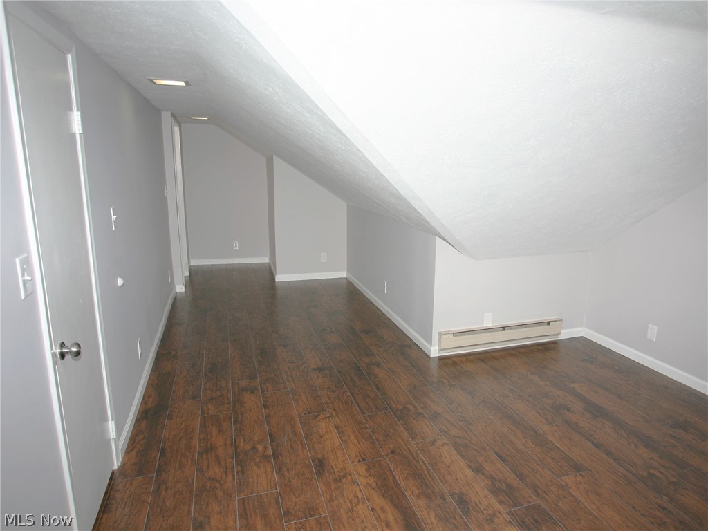 4204 Bluestone Road Cleveland, OH 44121 - Photo 27 of 35