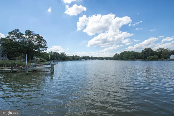 $395,000 | 964 Main Street, Deale, MD 20751