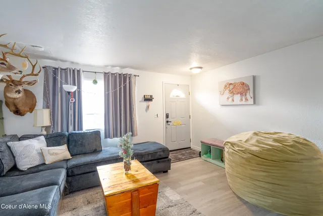 $399,000 | 1609 East Park Lane, Post Falls, ID 83854