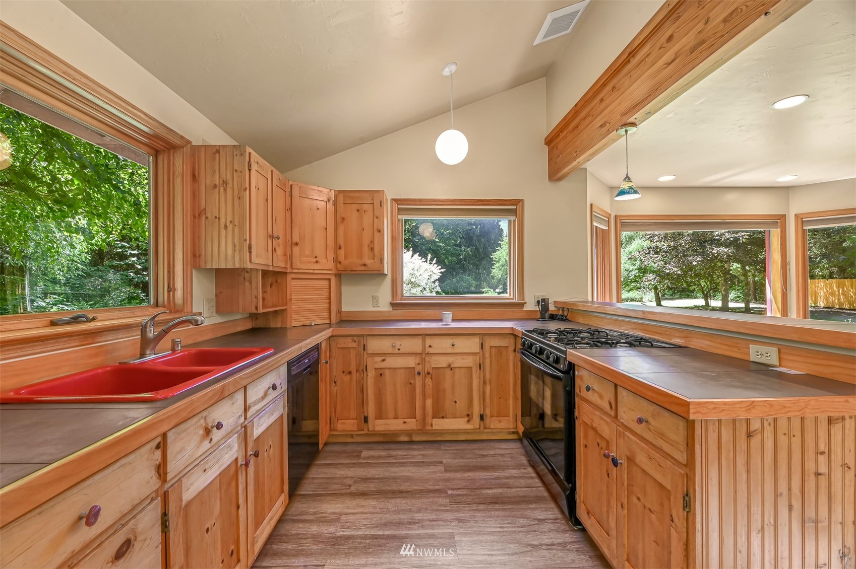 4610 Mosquito Lake Road Deming, WA 98244 - Photo 12 of 40 Gallery Image 12