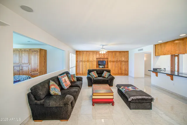 $299,999 | 9874 West Highwood Court, Sun City, AZ 85373