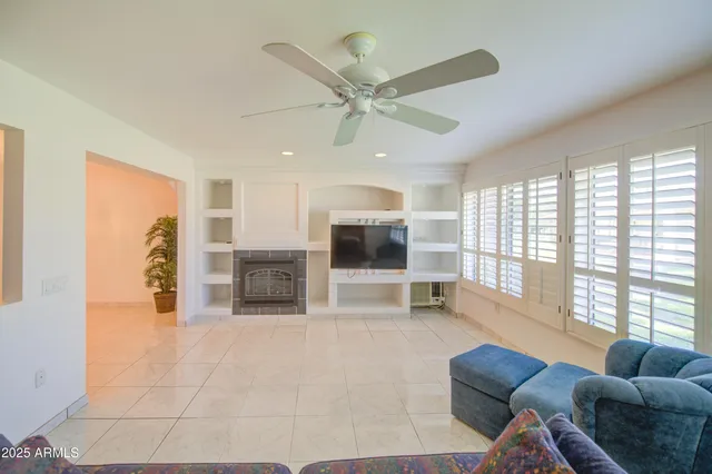 $299,999 | 9874 West Highwood Court, Sun City, AZ 85373