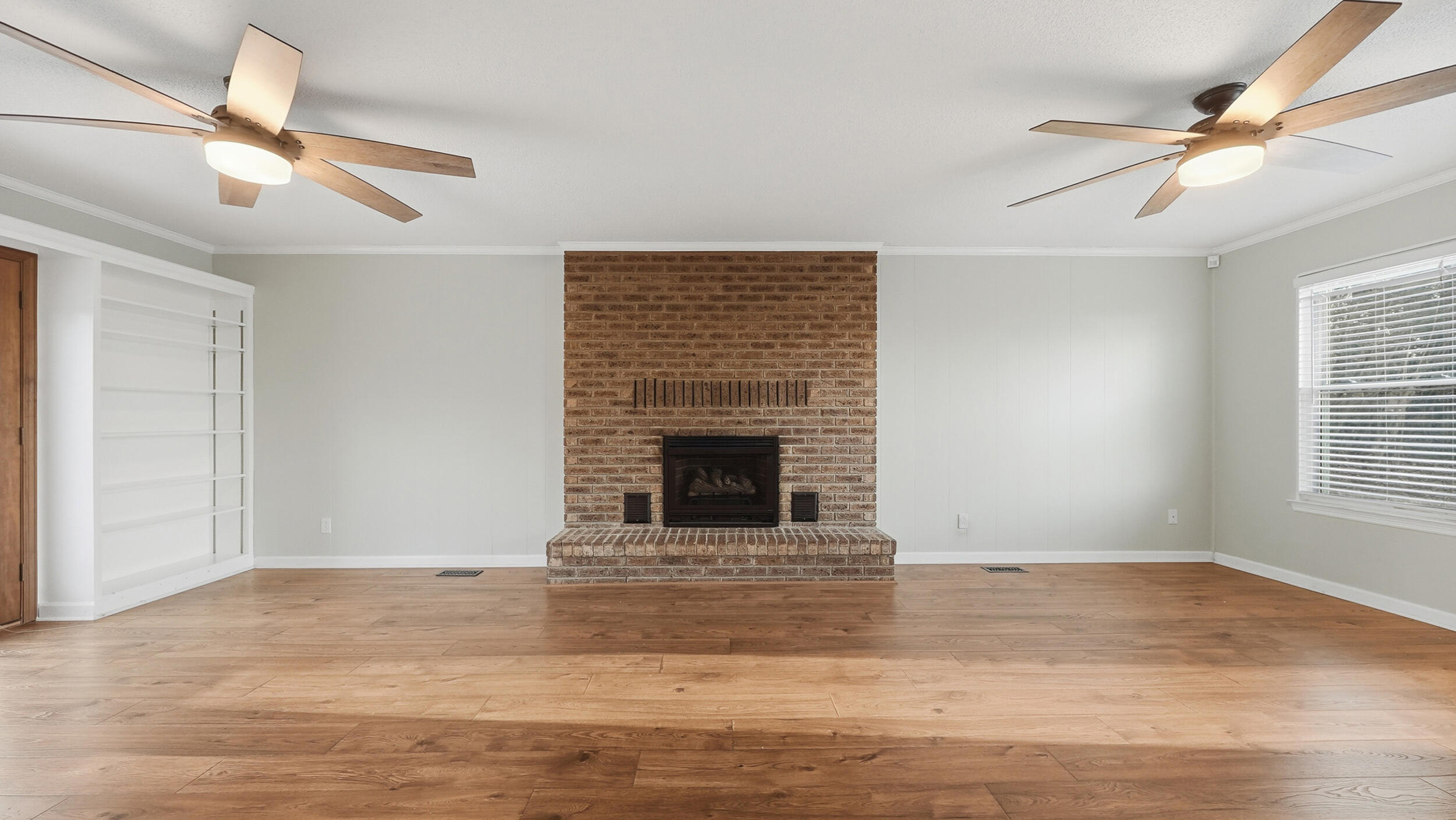 6321 Ridge Lake Road Hixson, TN 37343 - Photo 13 of 39 Den