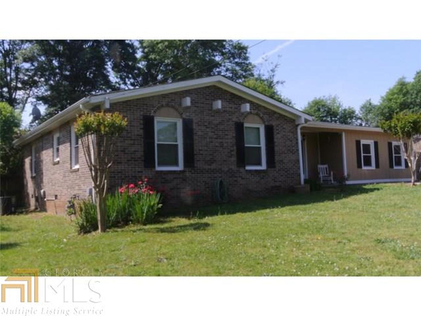 116 Grove Road, Unit 10 Locust Grove, GA 30248 - Photo 1 of 1 Gallery Image 1