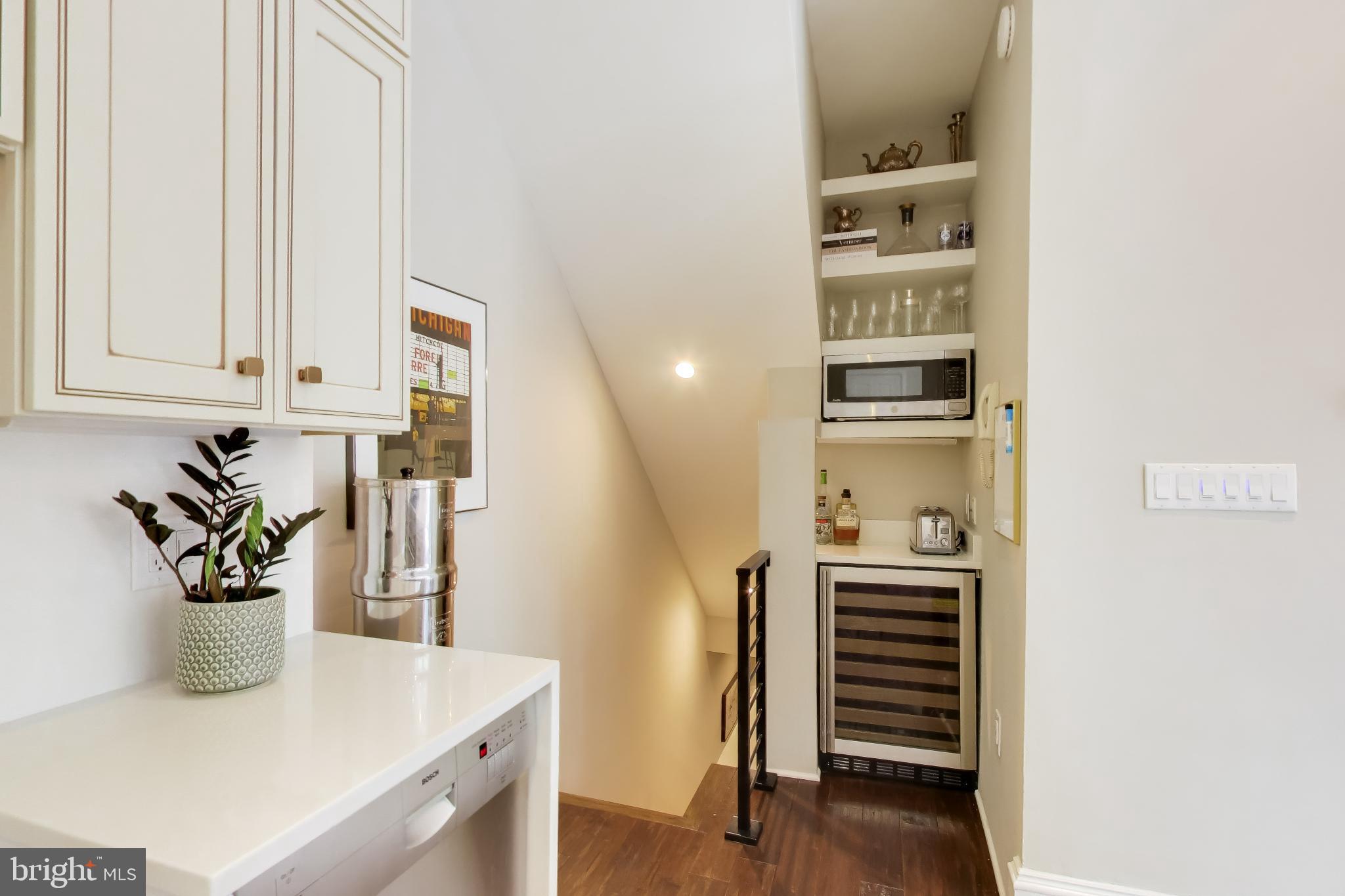 1302 R Street Northwest, Unit 1 Washington, DC 20009 - Photo 22 of 40