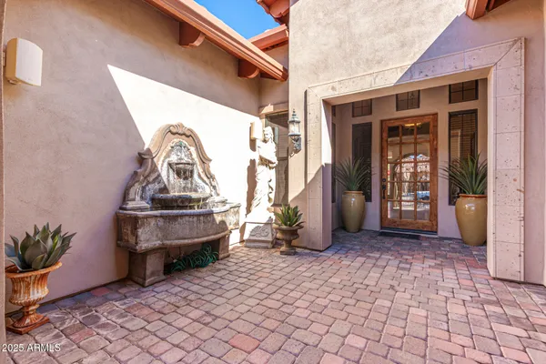 $965,000 | 7939 East Stonecliff Circle, Mesa, AZ 85207