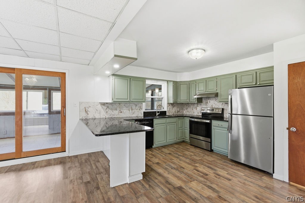 5960 Newport Road Camillus, NY 13031 - Photo 13 of 45 Kitchen