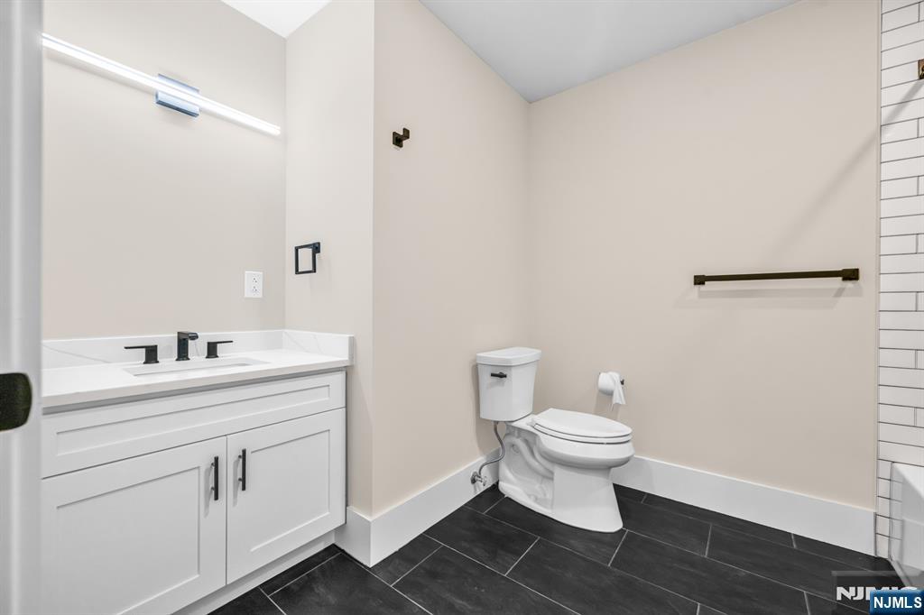 162 Closter Dock Road, Unit A Closter, NJ 07624 - Photo 34 of 37