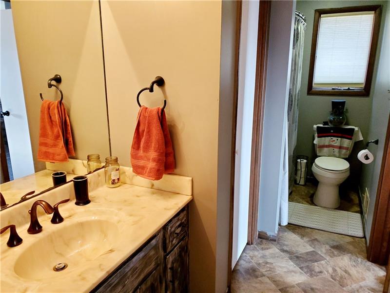 410 McElree Road Washington, PA 15301 - Photo 18 of 25
