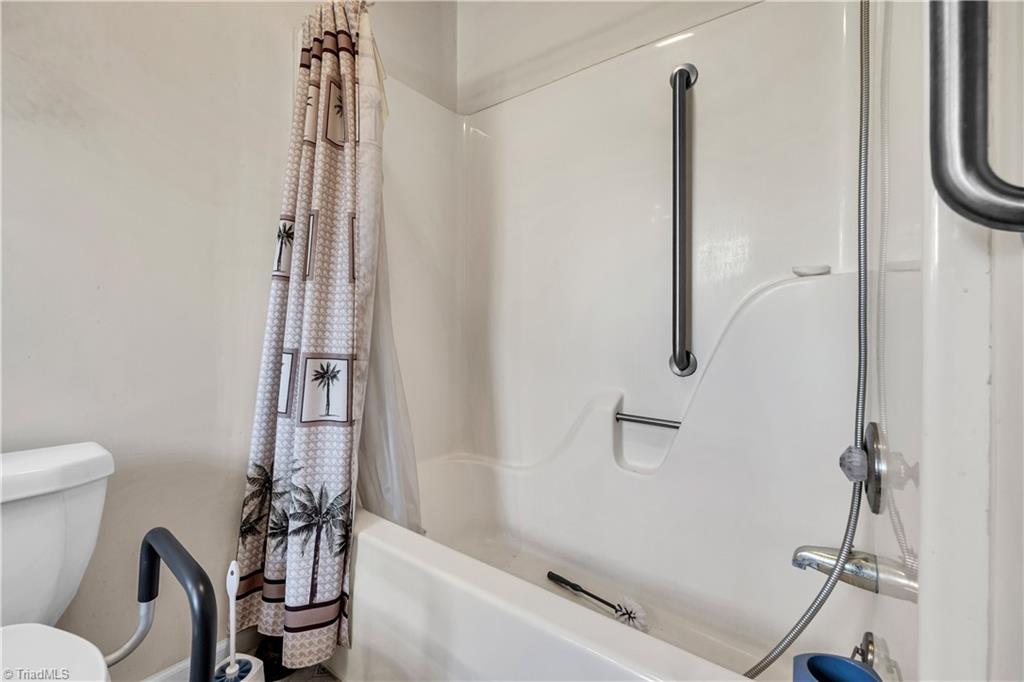 2849 George York Road Randleman, NC 27317 - Photo 14 of 30 Gallery Image 14
