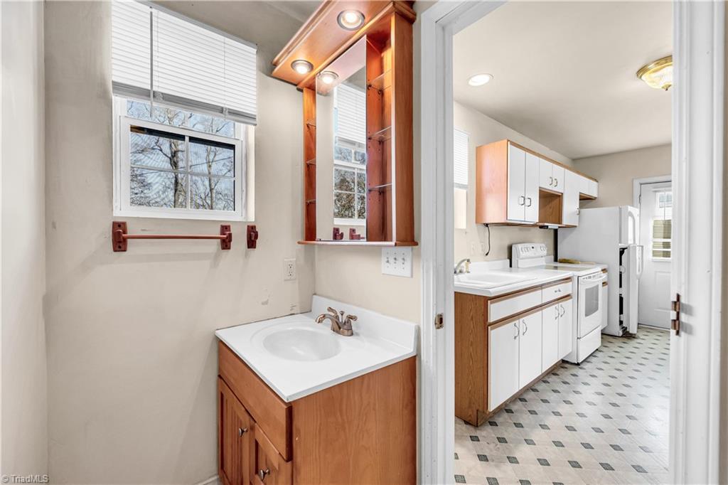 2849 George York Road Randleman, NC 27317 - Photo 15 of 30 Gallery Image 15