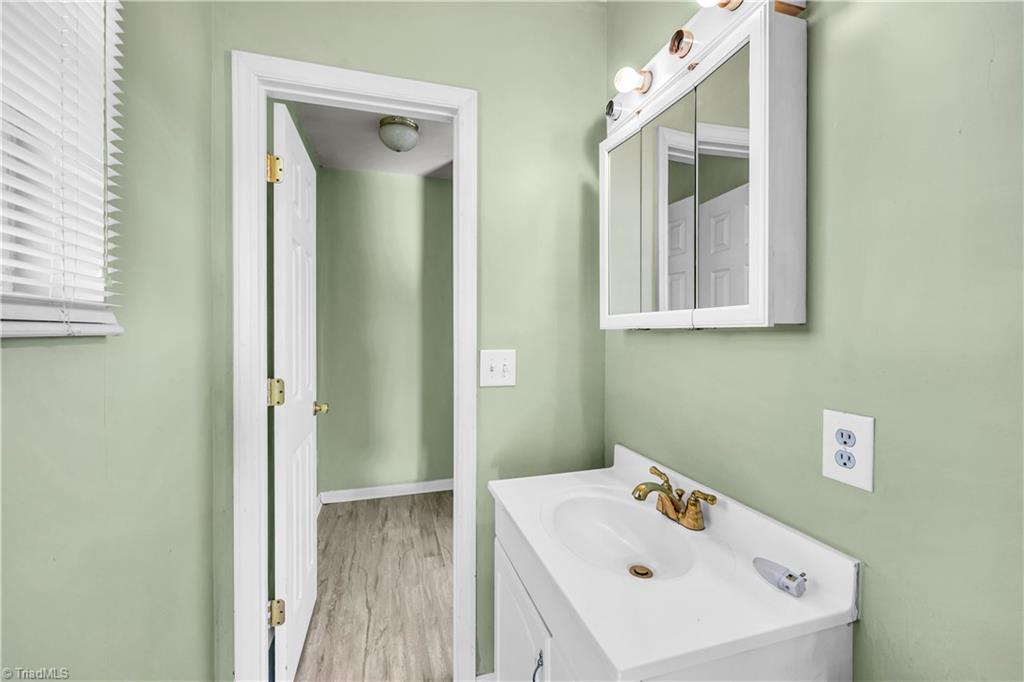 2849 George York Road Randleman, NC 27317 - Photo 10 of 30 Gallery Image 10