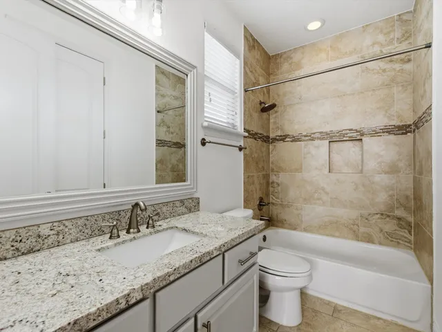 $3,400 | 6109 Stillman Street, Houston, TX 77007