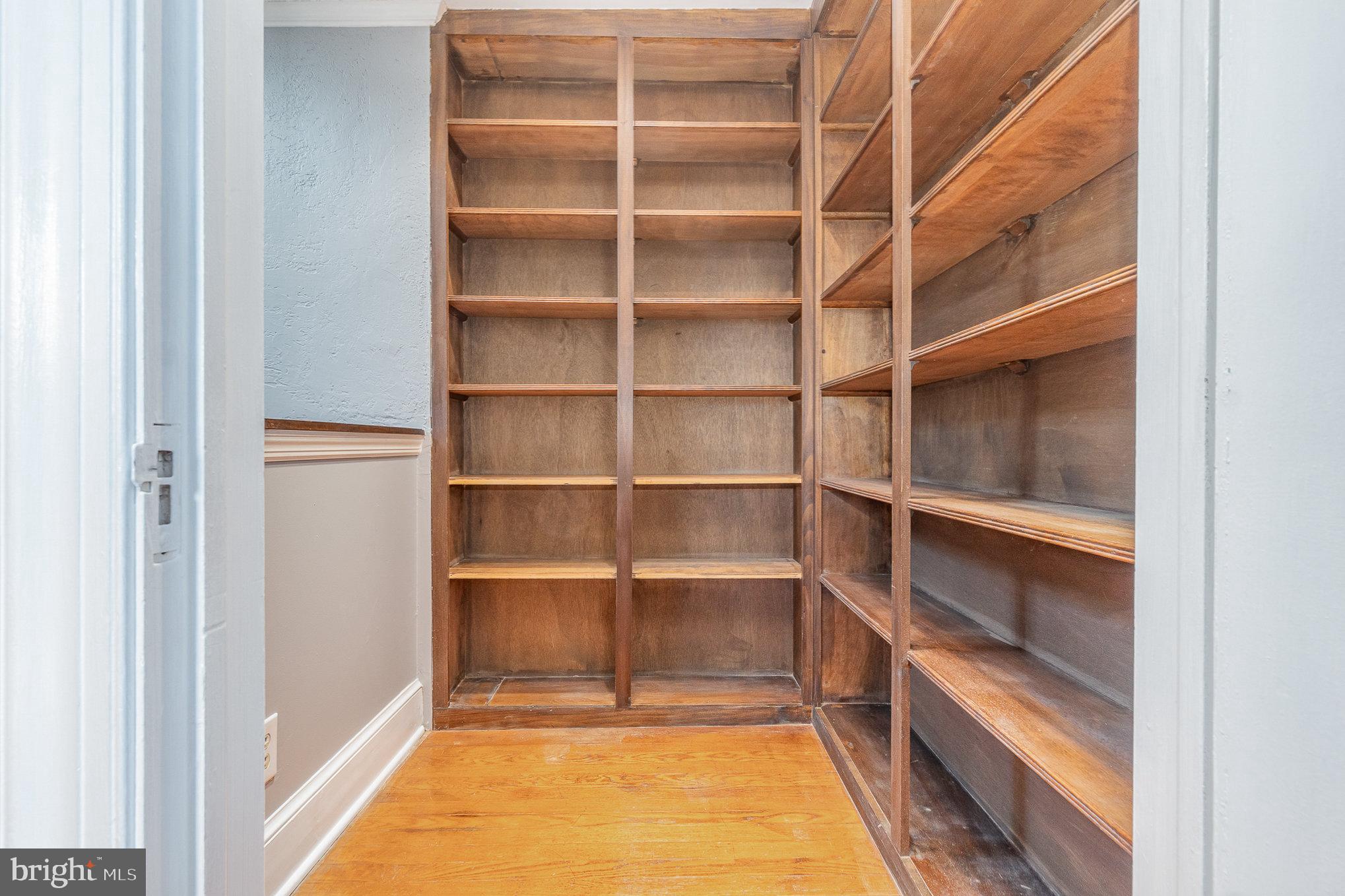 320 Haines Road York, PA 17402 - Photo 20 of 39 Walk-in Closet