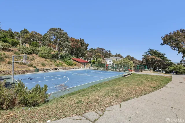 a view of a tennis court