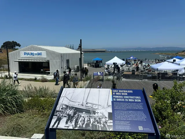 a view of an outdoor space