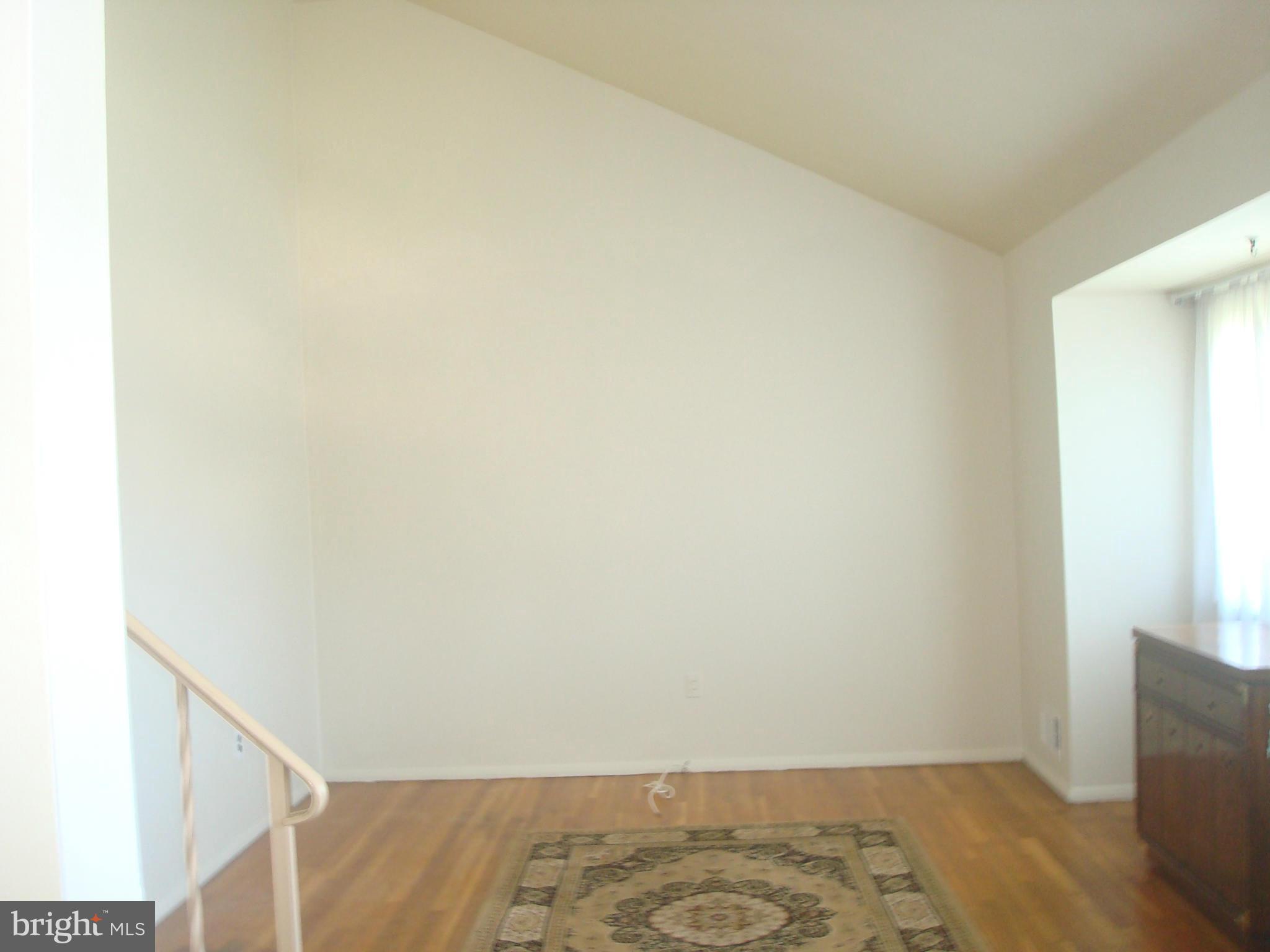 9650 Dundawan Road Baltimore, MD 21236 - Photo 3 of 19 Living Room