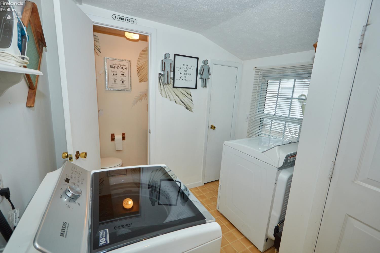 108 Rye Beach Road Huron, OH 44839 - Photo 10 of 26 Gallery Image 10