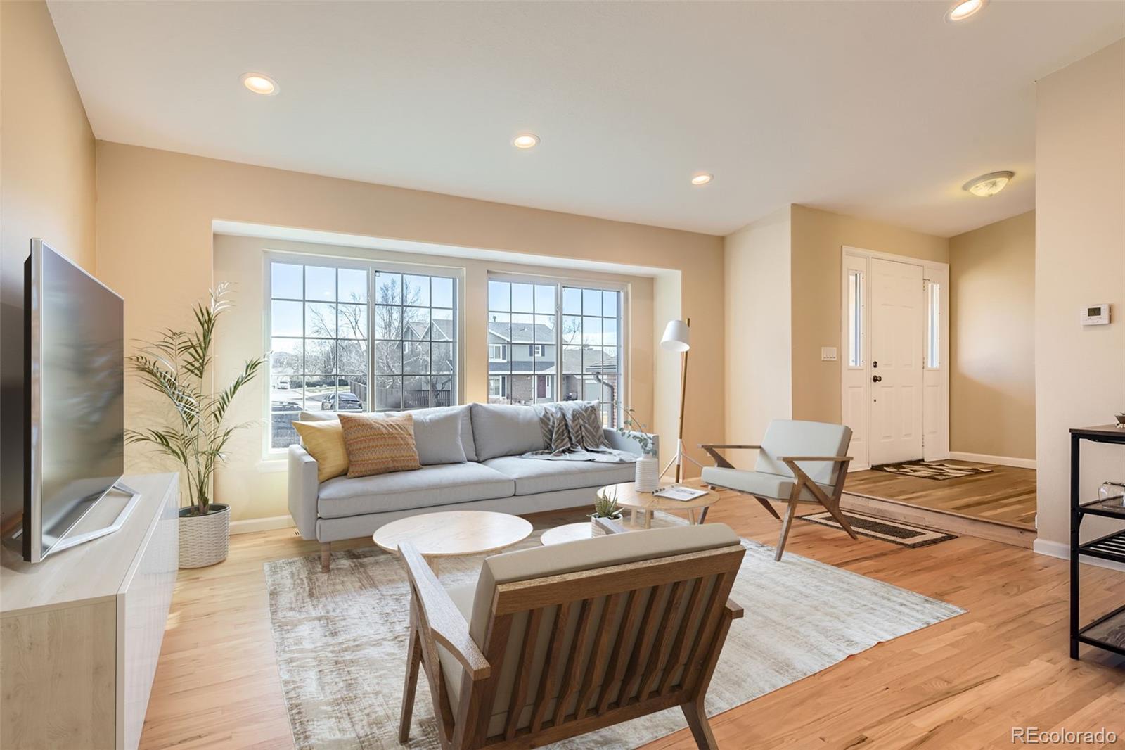 805 Northridge Road Highlands Ranch, CO 80126 - Photo 4 of 37 Gallery Image 4