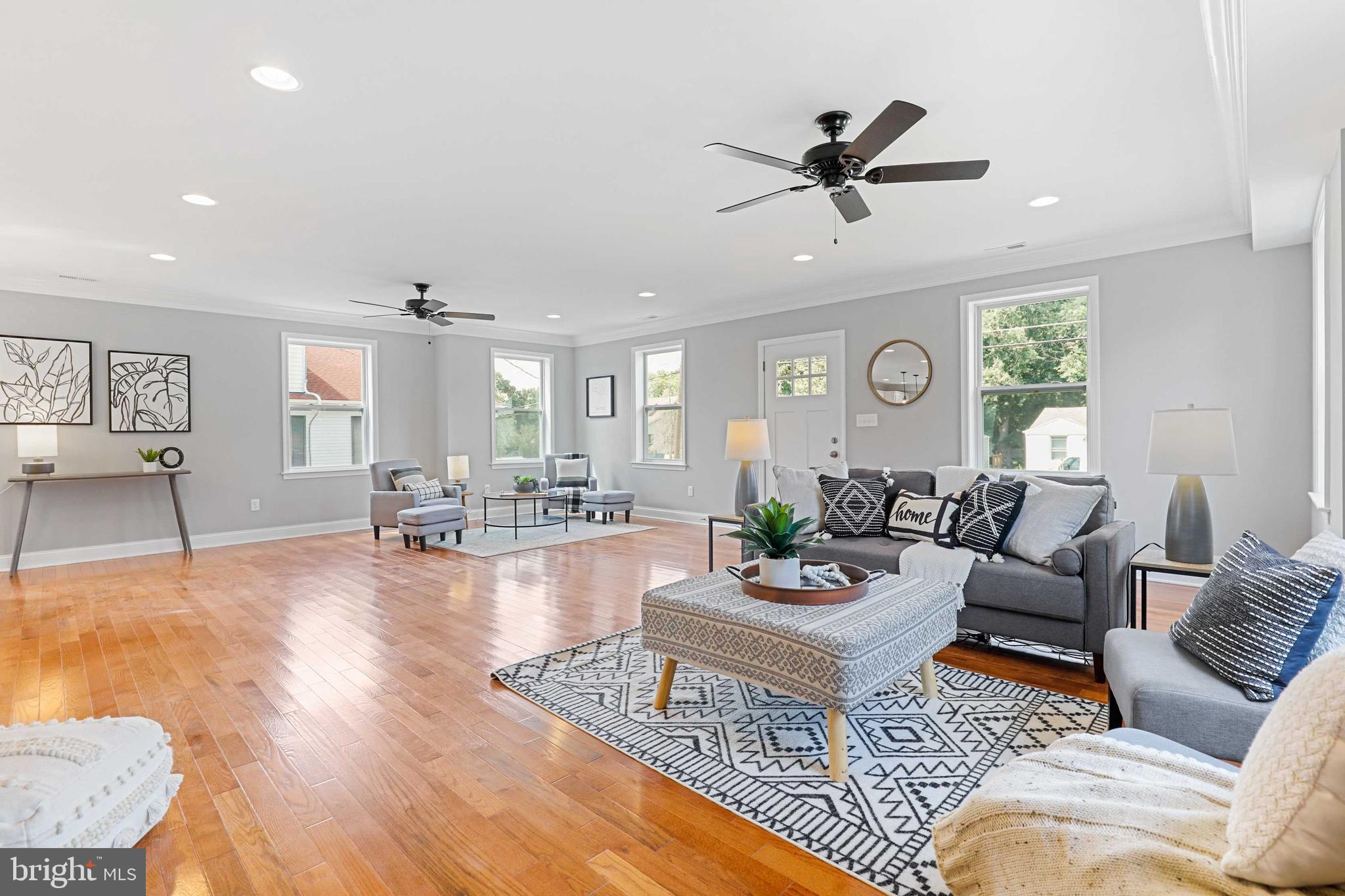 145 Riverside Road Essex, MD 21221 - Photo 6 of 33