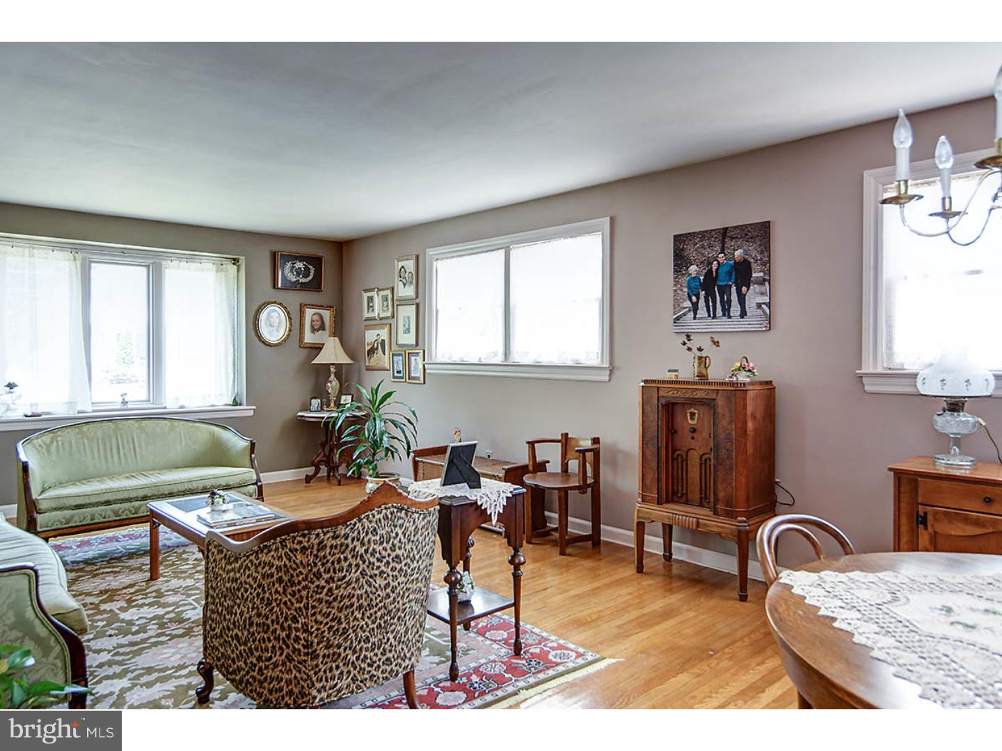 284 Rhoads Avenue Haddonfield, NJ 08033 - Photo 5 of 25 Gallery Image 5