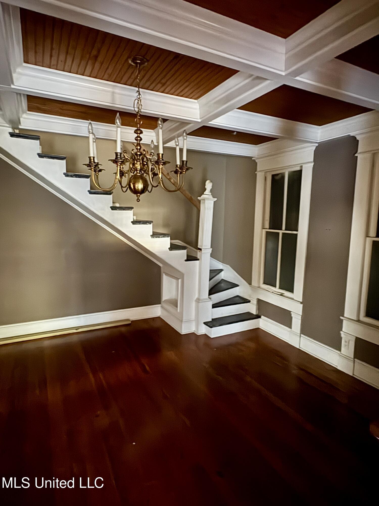 1111 31st Avenue Gulfport, MS 39501 - Photo 8 of 22 IMG_7733