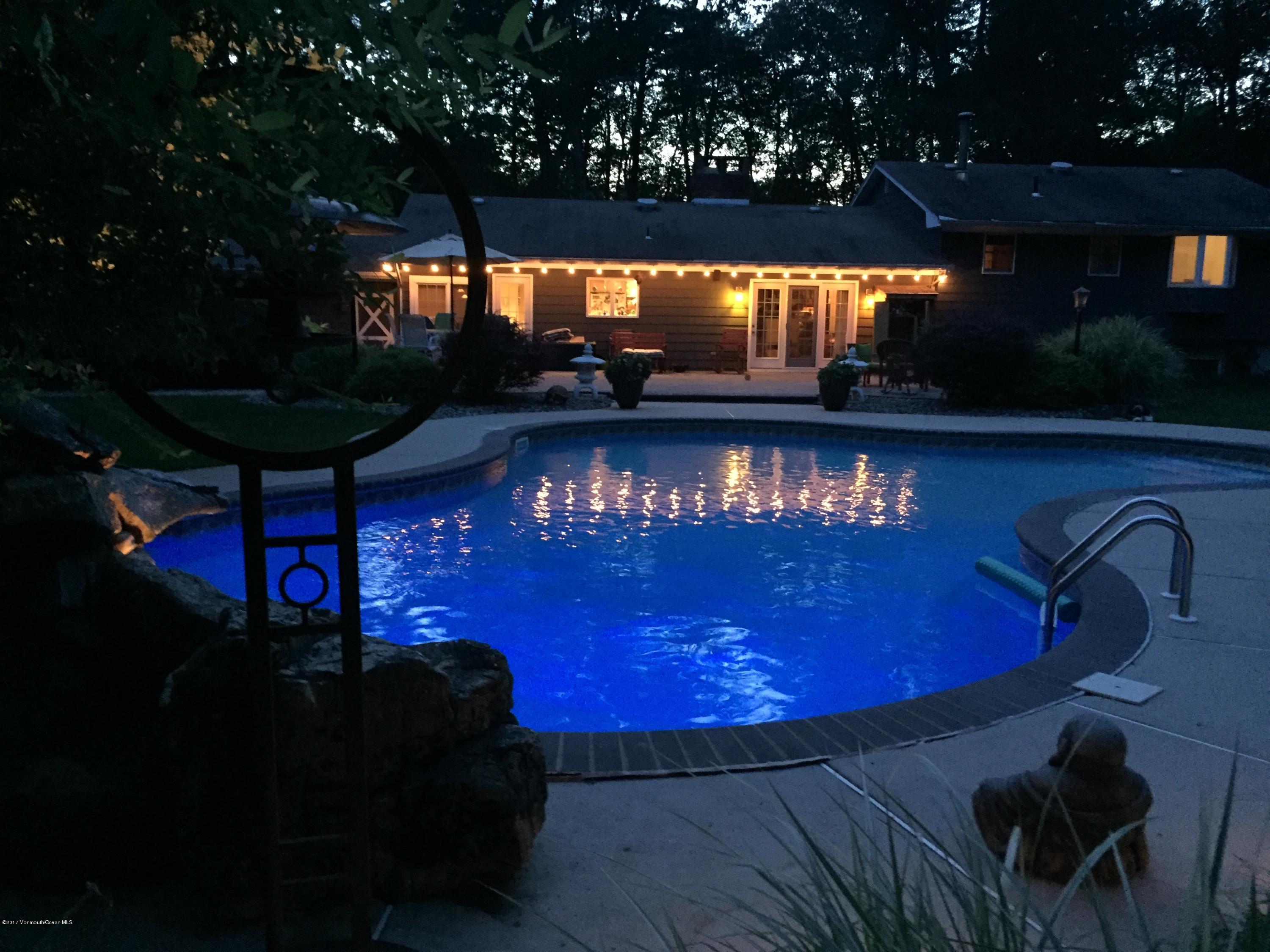 1744 Martin Road Wall, NJ 07719 - Photo 46 of 46 EVENING LIGHTS