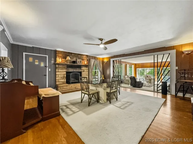 $299,900 | 76 Breezy Hill Lane, Camdenton, MO 65020