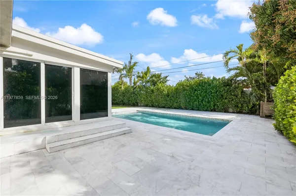 $5,500 | 7750 Southwest 16th Street, Miami, FL 33155