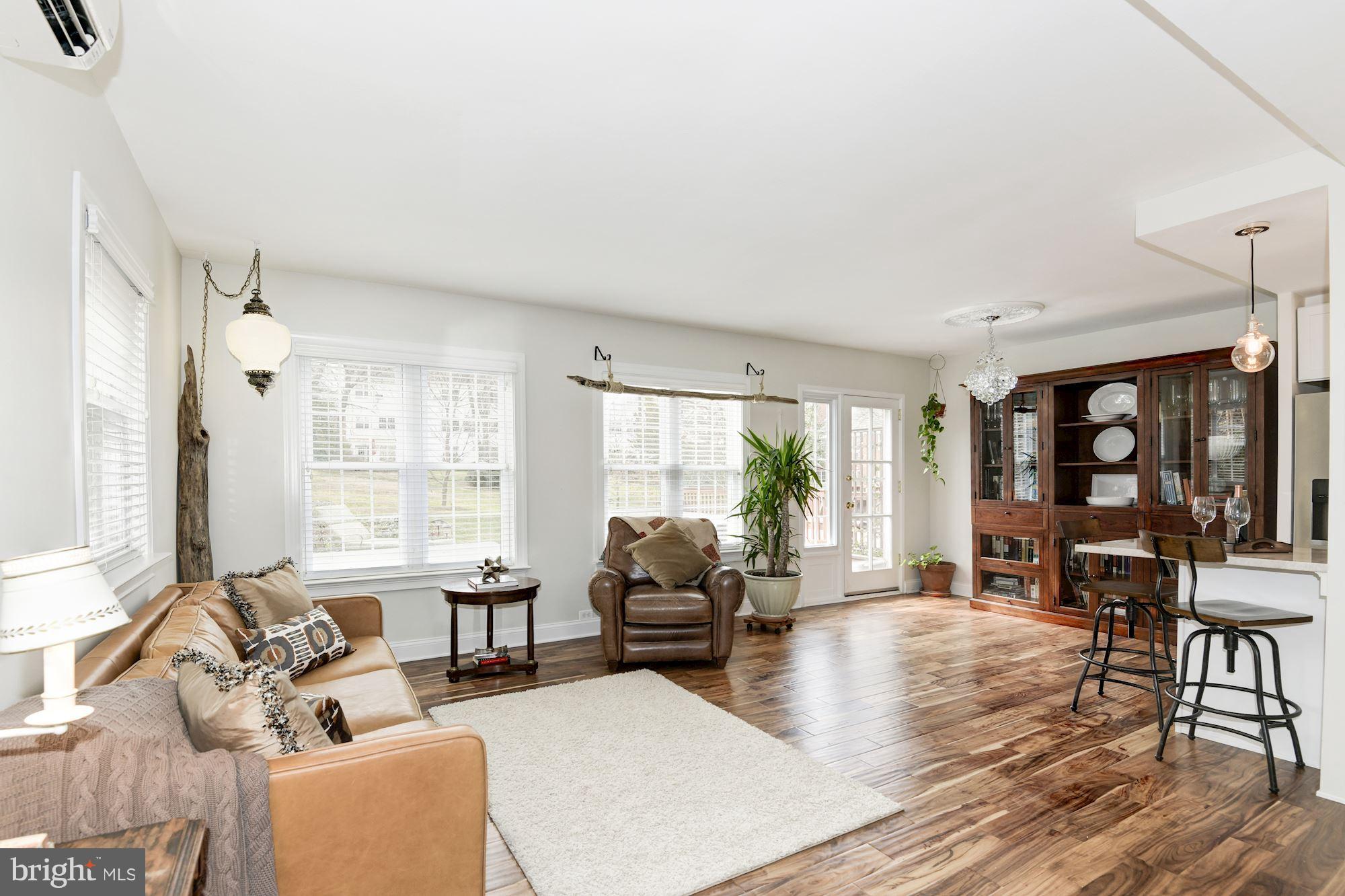 1656 Preston Road Alexandria, VA 22302 - Photo 5 of 29 a living room with furniture and floor to ceiling windows