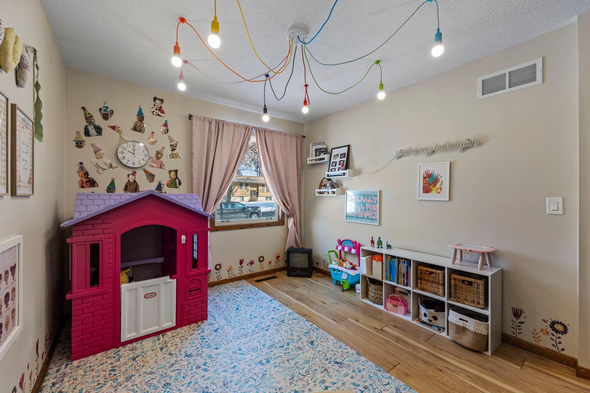 4109 Valentine Crest Road Arden Hills, MN 55112 - Photo 55 of 78