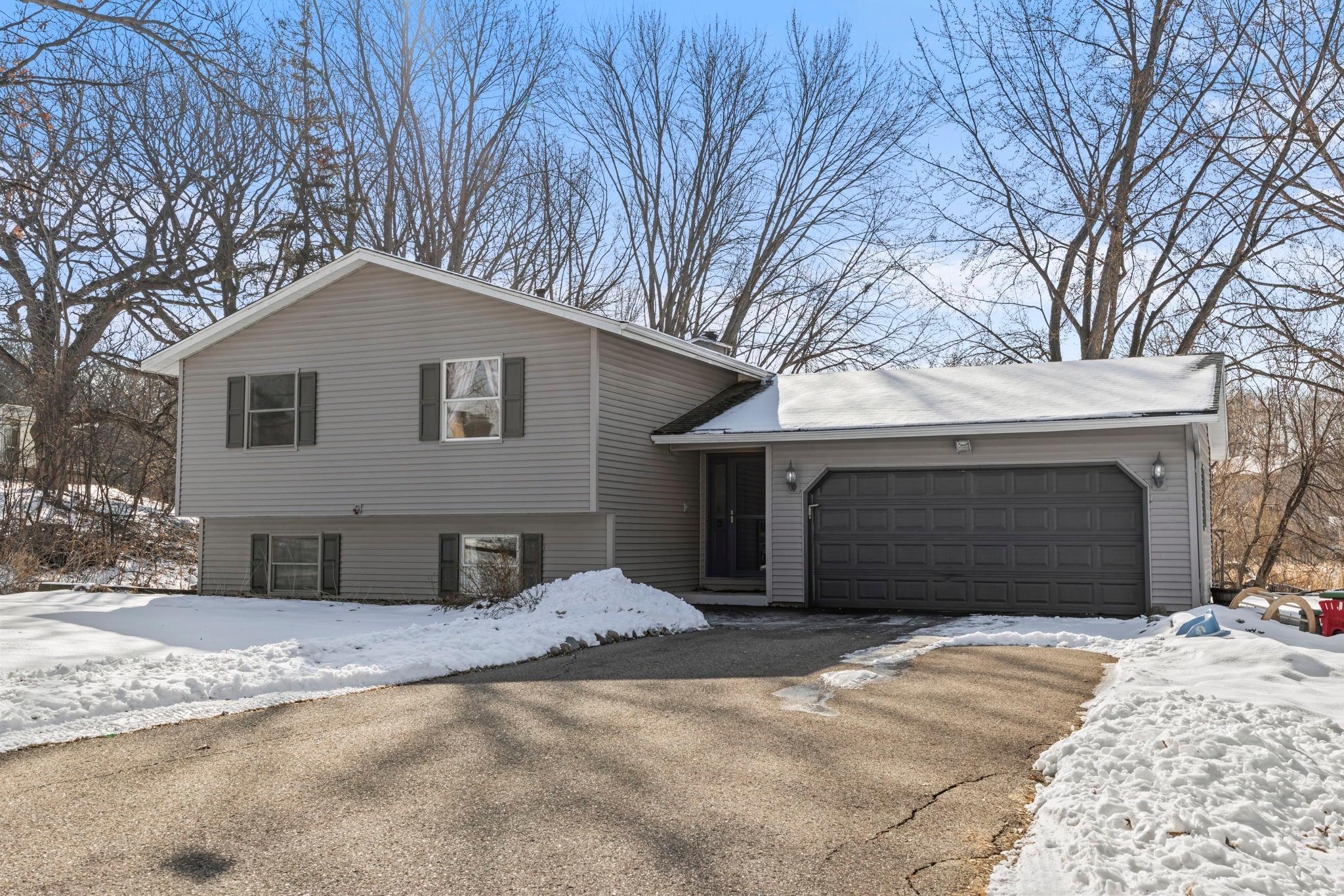 4109 Valentine Crest Road Arden Hills, MN 55112 - Photo 10 of 78
