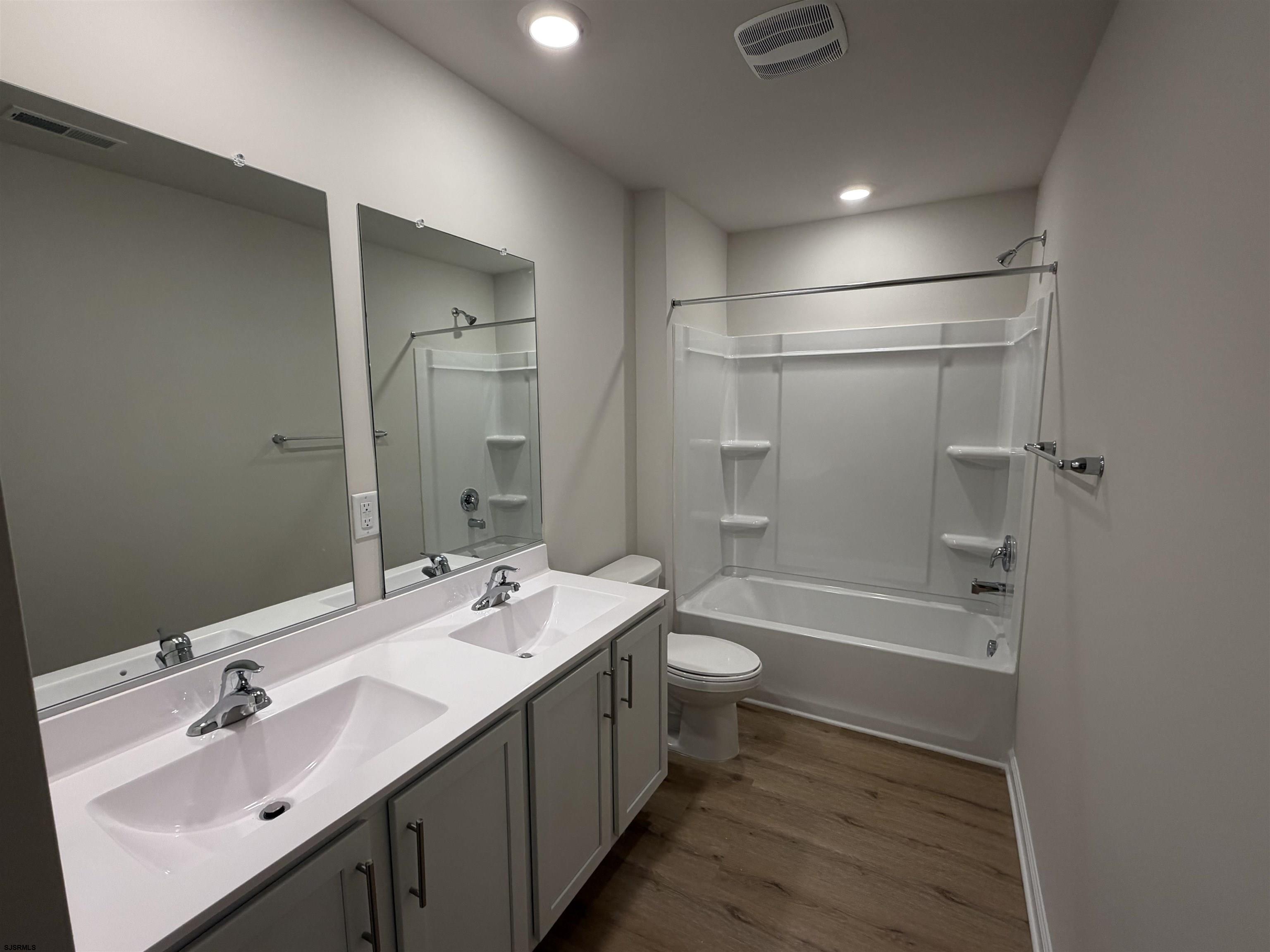 9 Del Ray Road Egg Harbor Township, NJ 08234 - Photo 15 of 21