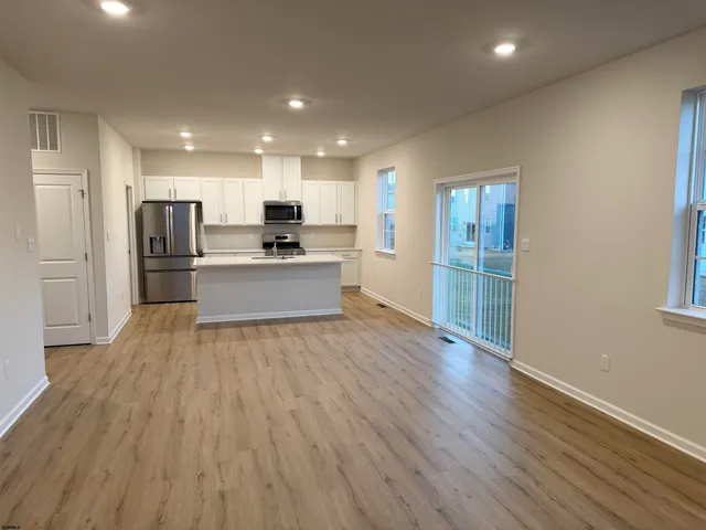 $4,000 | 9 Del Ray Road, Egg Harbor Township, NJ 08234