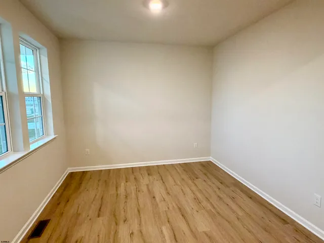 $4,000 | 9 Del Ray Road, Egg Harbor Township, NJ 08234