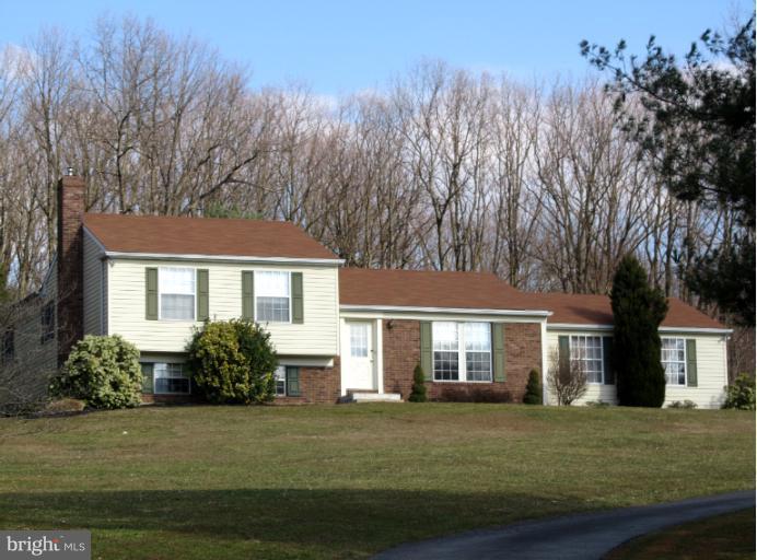940 Bentley Road Freeland, MD 21053 - Photo 3 of 30 Exterior (Front)
