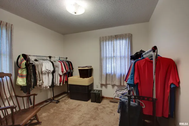 $245,000 | 1620 Gayla Drive, Quincy, IL 62305