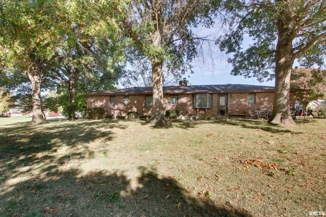 $245,000 | 1620 Gayla Drive, Quincy, IL 62305