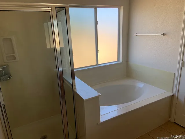 $1,850 | 3906 Arrowwood Bend, San Antonio, TX 78261