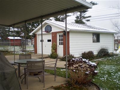 3390 Post Road Lexington, KY 40503 - Photo 23 of 27 get the steaks ready
