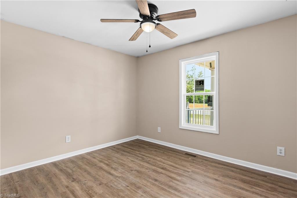 565 Adams Gate Road Winston-Salem, NC 27107 - Photo 12 of 25
