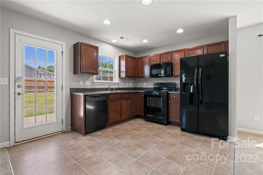 75 East Hiawassee Road Fletcher, NC 28732 - Photo 14 of 38 Gallery Image 14