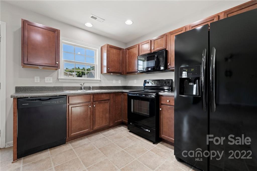 75 East Hiawassee Road Fletcher, NC 28732 - Photo 16 of 38 Gallery Image 16