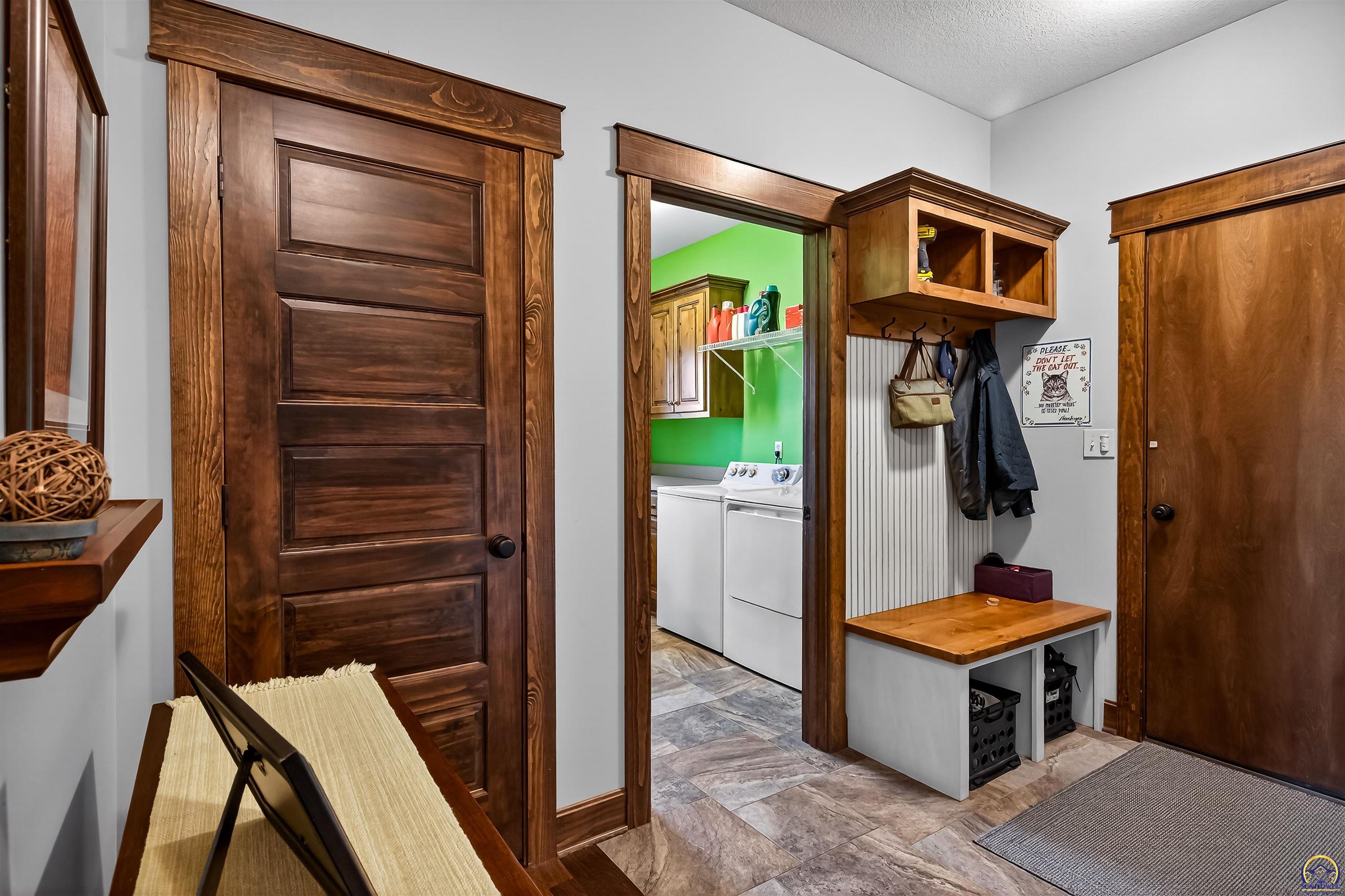 3748 Elm Cove Road Berryton, KS 66409 - Photo 15 of 51